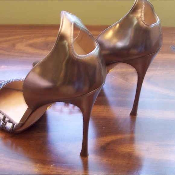 Sergio Rossi Gold Stiletto Rhinestone Embellished pumps, 10 - Picture 5 of 5